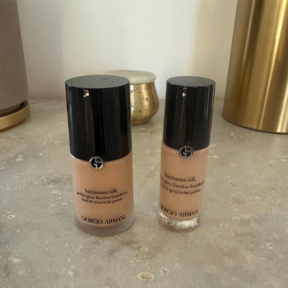 Georgio Armani Luminous Silk Glow Foundation- 5.1 Light Cool Pink READ